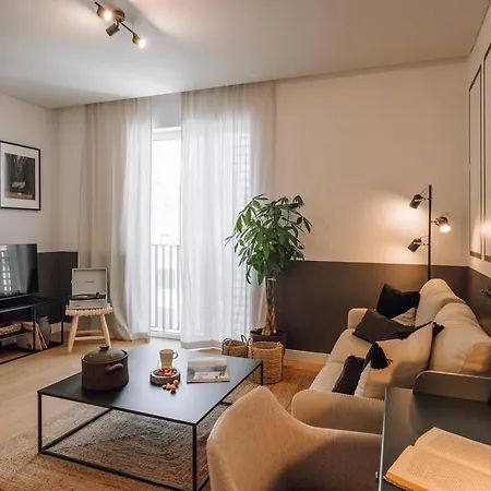 Ricaud - 1 Bedroom And Pool In Avenidas Novas *